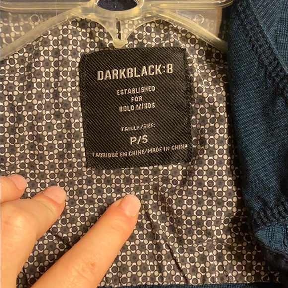 Men’s button down - Picture 2 of 2